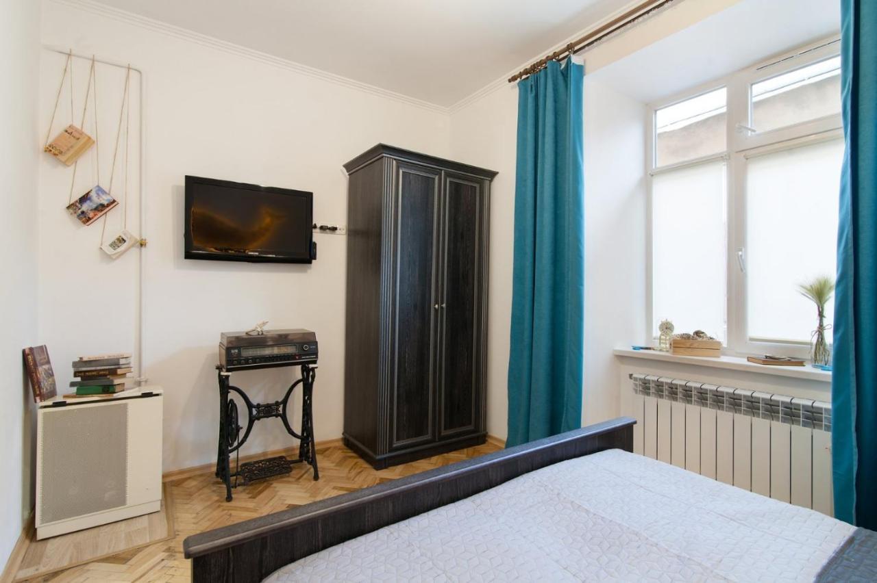Apartment On Krakivska Street Lviv Exterior photo